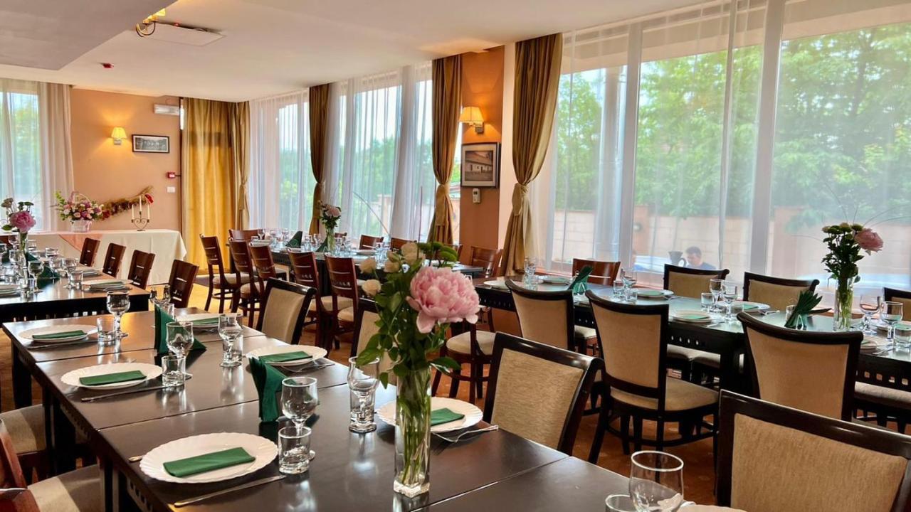 Hotel Oxford By Timhotels Timisoara Exterior photo
