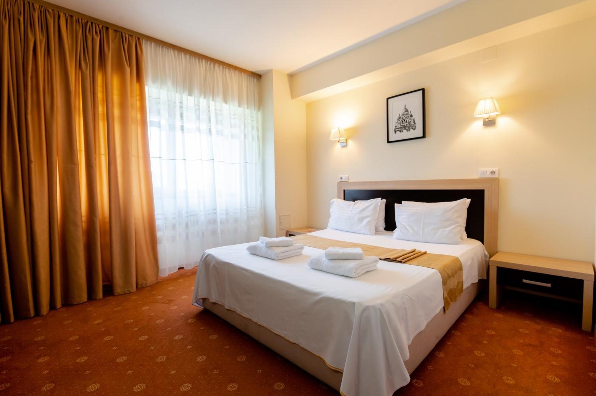 Hotel Oxford By Timhotels Timisoara Exterior photo
